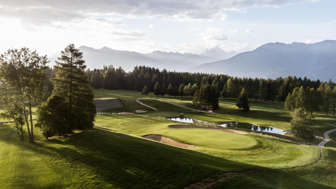 Hotel Elite Crans-Montana Exterior photo